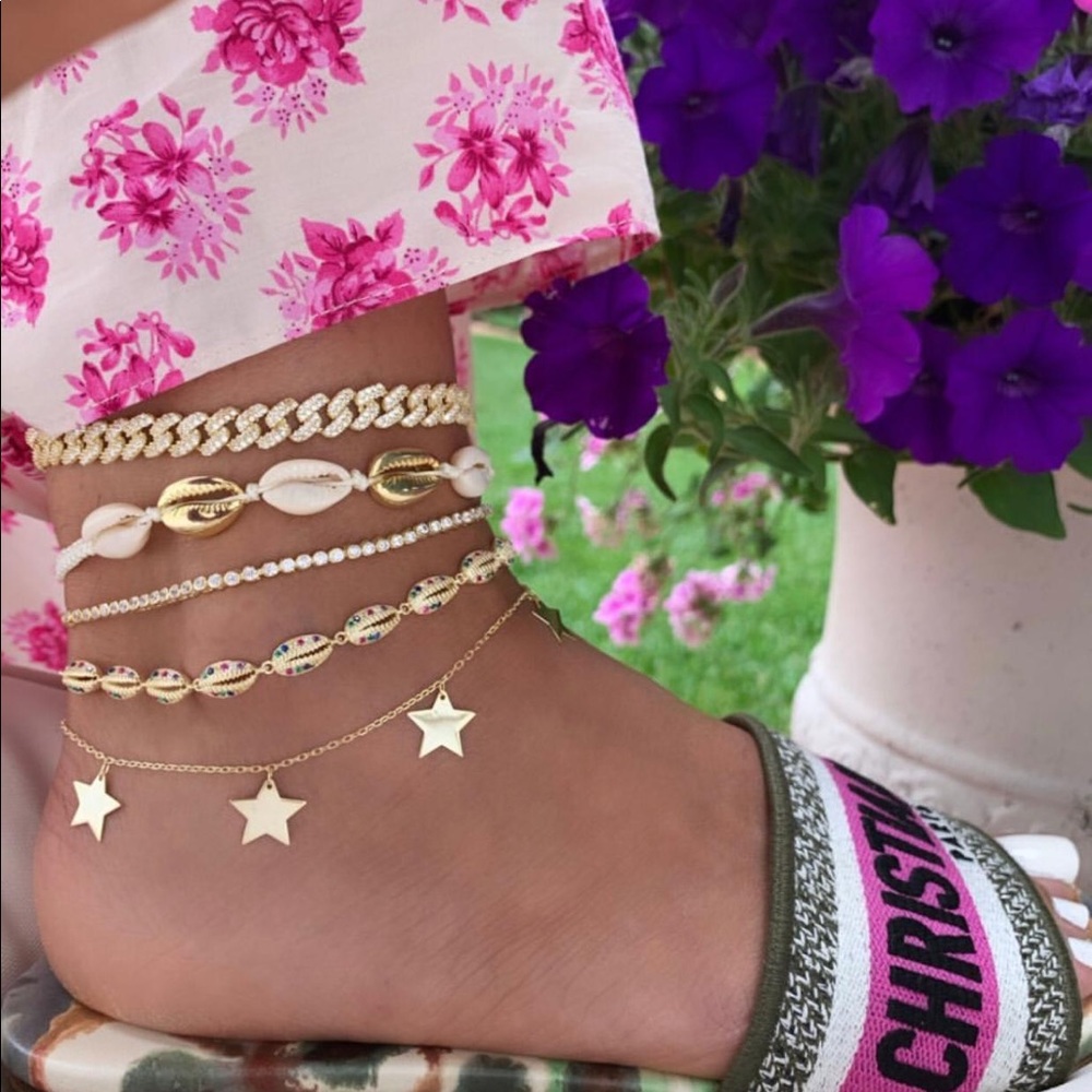 Star anklet